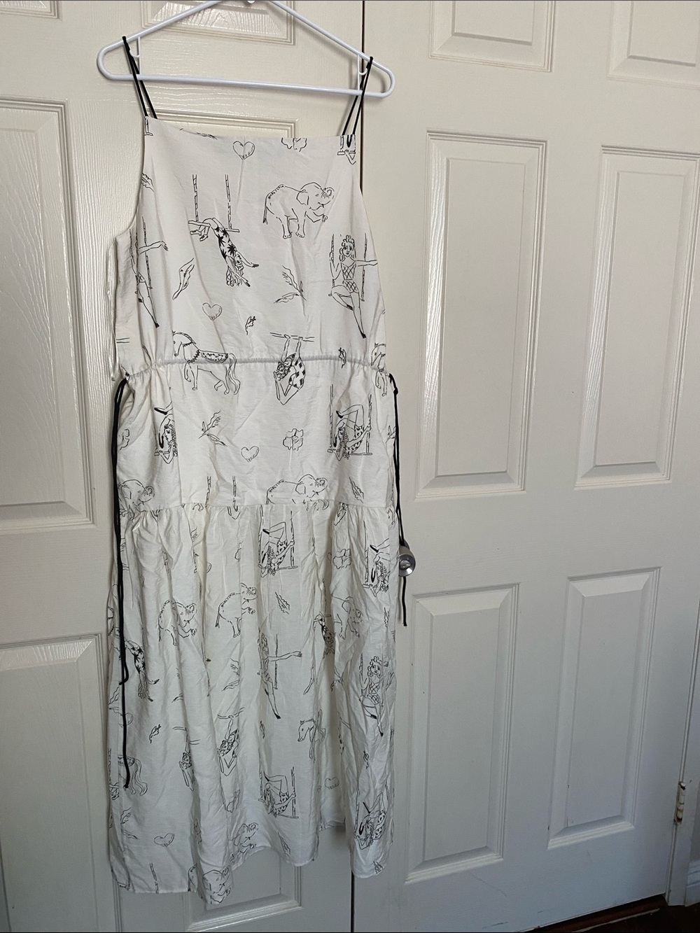 Bimba Y Lola LIMITED edition Dress with Animal Sketch Print Size M/ L - Picture 5 of 9